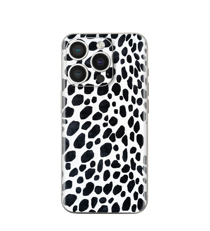 iPhone 15 Pro Animal Skin