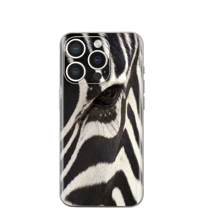 iPhone 15 Pro Animal Skin