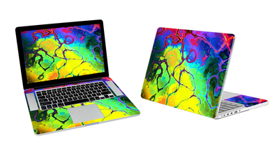 MacBook Pro 17 Colorful