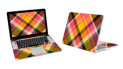 MacBook Pro 17 Fabric