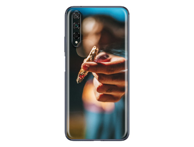 Huawei Nova 5T Far Out