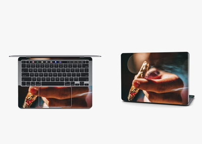 MacBook Pro 13 (2016-2019) Far Out