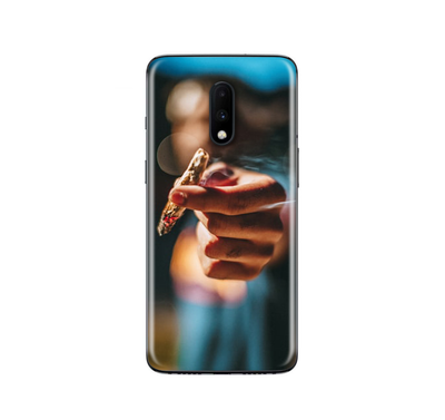 OnePlus 7  Far Out