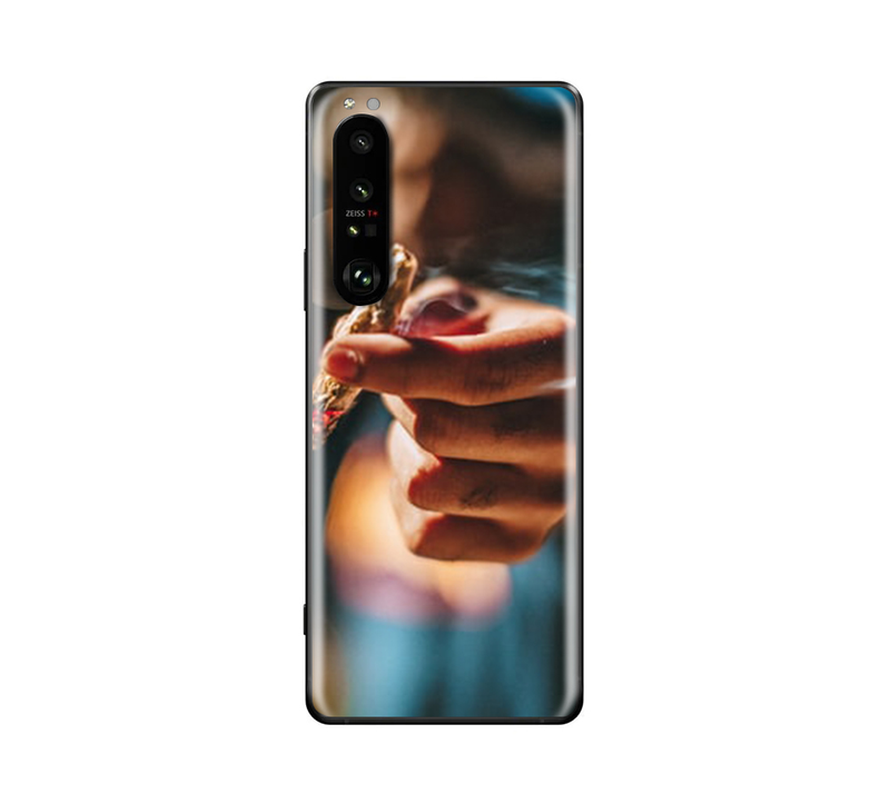 Sony Xperia 1 lll Far Out