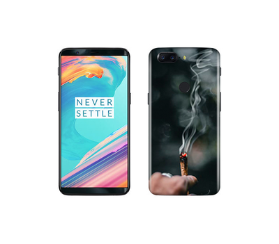 OnePlus 5T Far Out