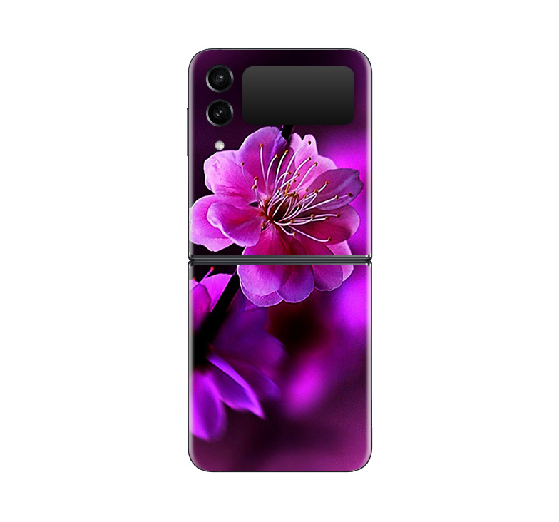 Galaxy Z flip 4 Flora