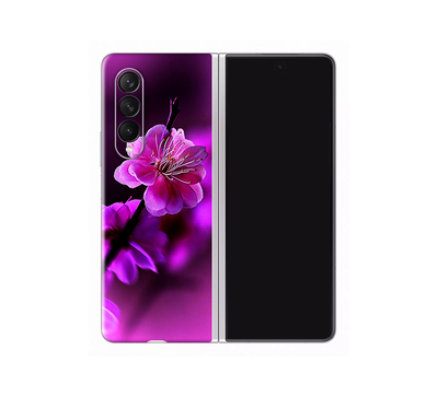 Galaxy Z Fold 3 Flora