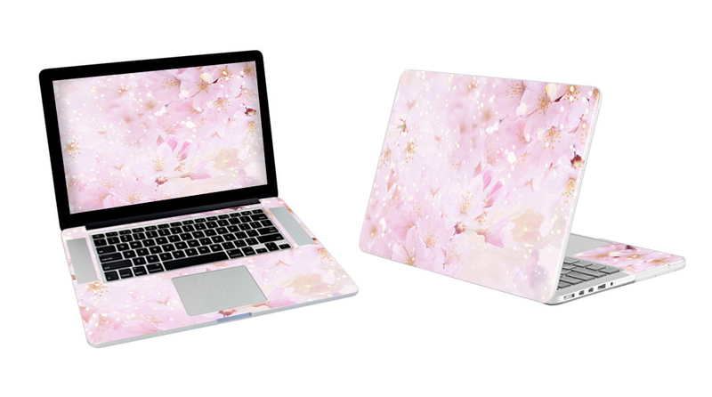 MacBook Pro 17 Flora