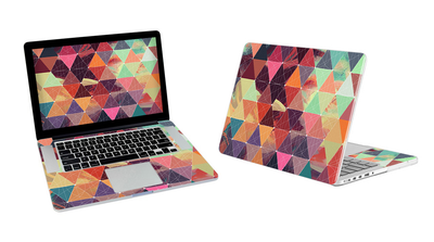 MacBook Pro 17 Geometric