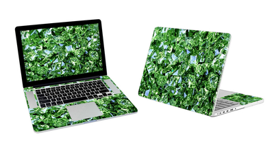 MacBook Pro 17 Green