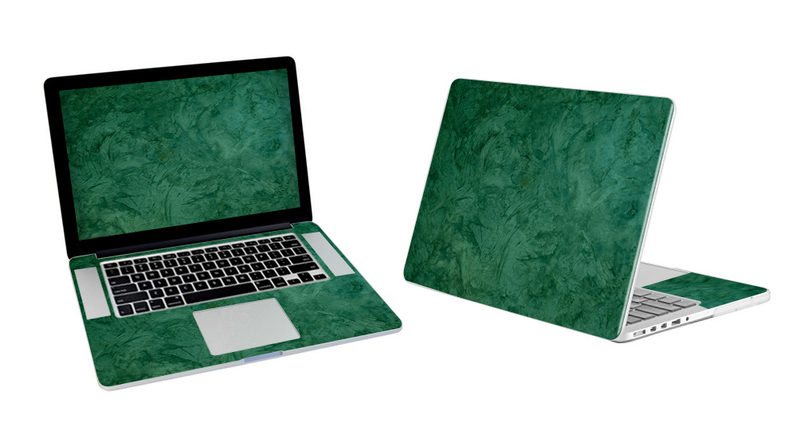 MacBook Pro 17 Green