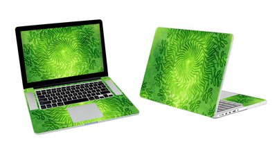 MacBook Pro 17 Green