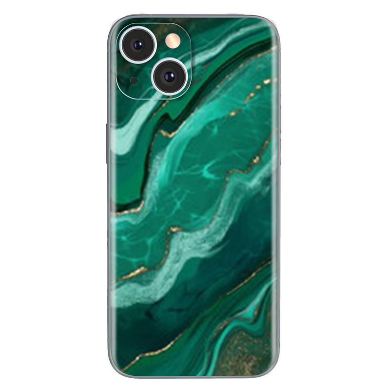 iPhone 15 Green