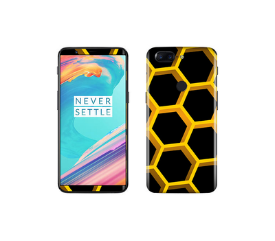 OnePlus 5T Honey Combe