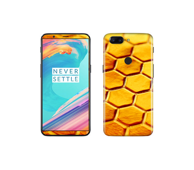 OnePlus 5T Honey Combe
