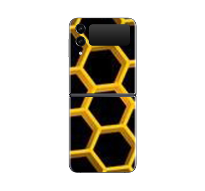 Galaxy Z flip 4 Honey Combe