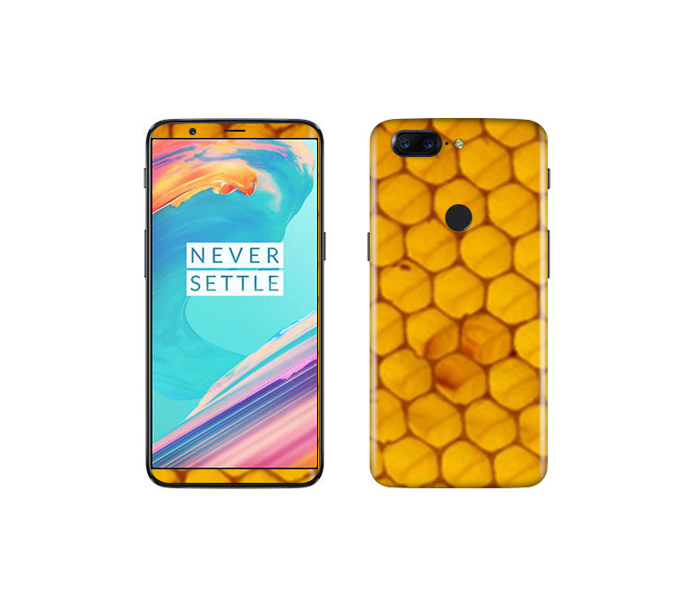 OnePlus 5T Honey Combe