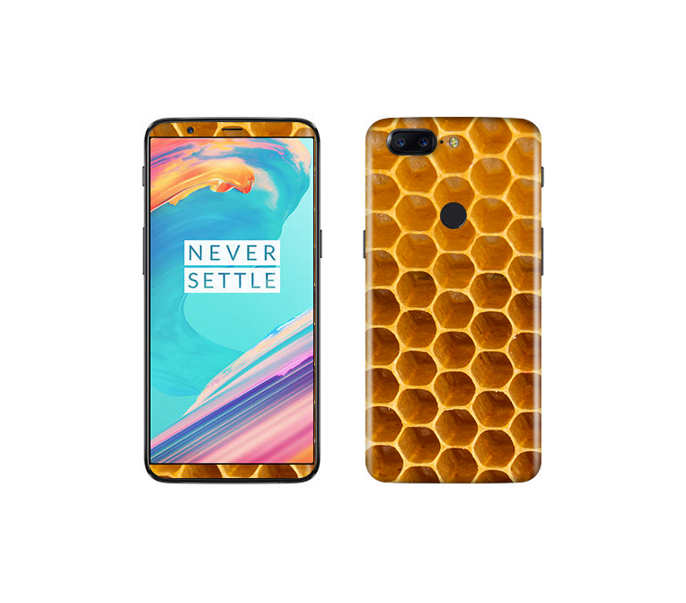 OnePlus 5T Honey Combe