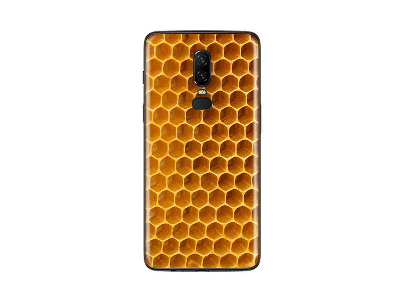 OnePlus 6 Honey Combe