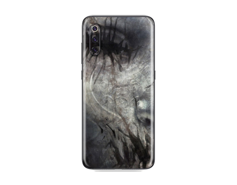 Xiaomi Mi 9  Horror