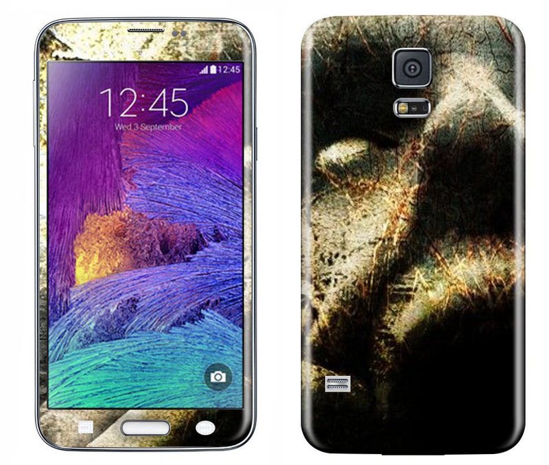 Galaxy S5 Horror