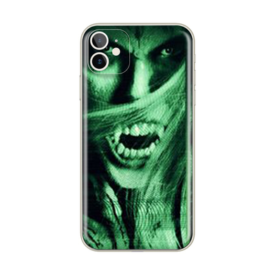 iPhone 12 Horror