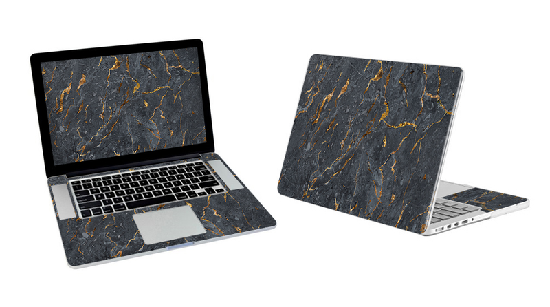 MacBook Pro 17 Marble