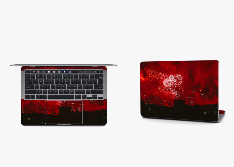 MacBook Pro 13 2020 Red