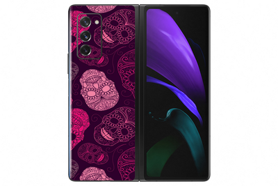 Galaxy z Fold 2 Skull