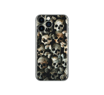 iPhone 13 Pro Max Skull