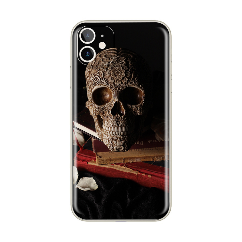 iPhone 12 Skull