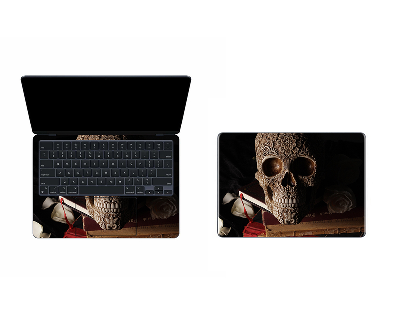 MacBook Air 13.6 In M2 2022 Skull