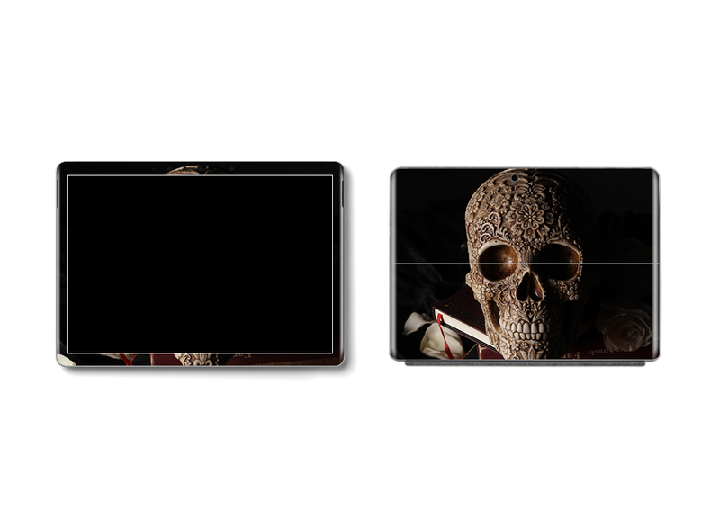 Microsoft Surface Pro 7 Skull