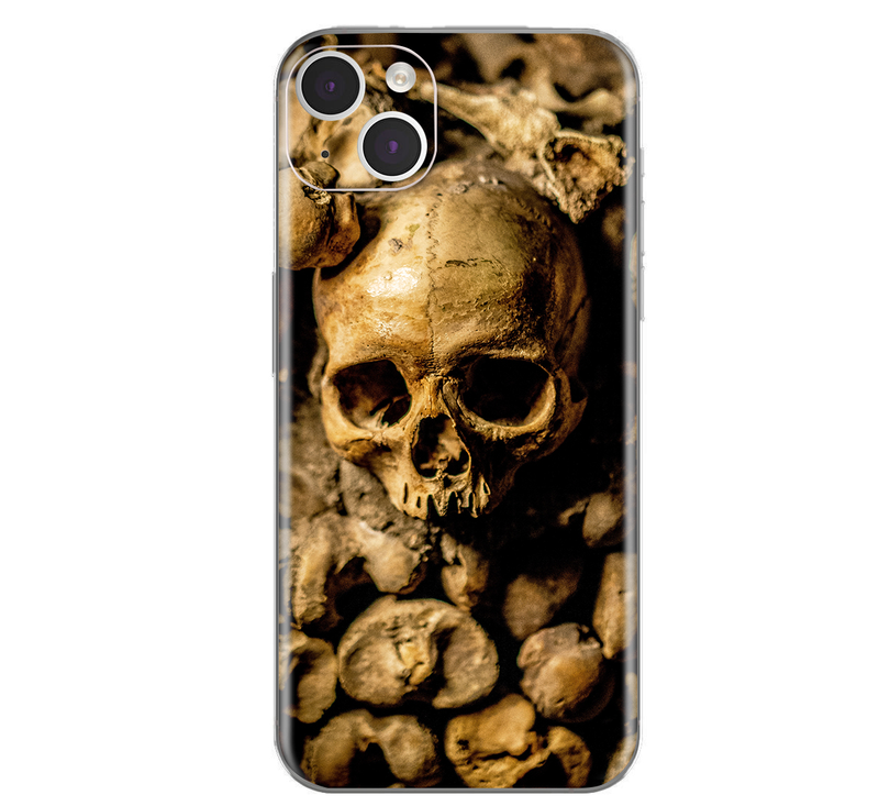 iPhone 15 Plus Skull