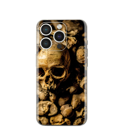 iPhone 15 Pro Skull