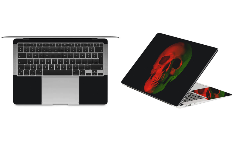 MacBook 13 Skull