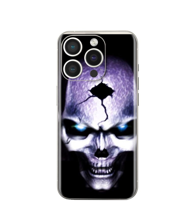 iPhone 15 Pro Skull