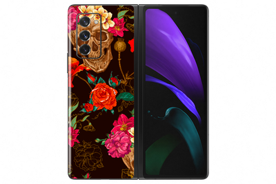 Galaxy z Fold 2 Skull