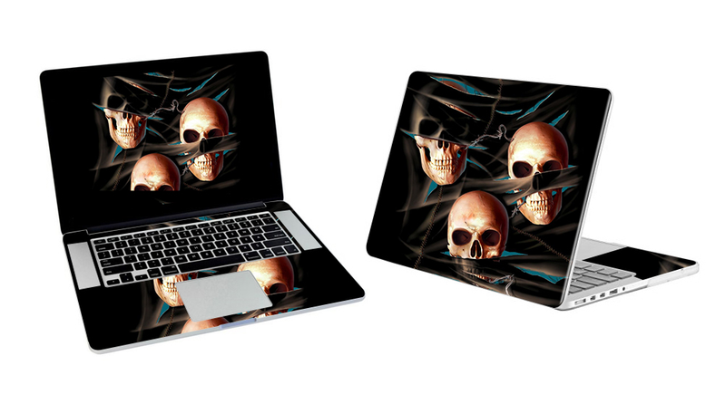 MacBook Pro 15 Skull