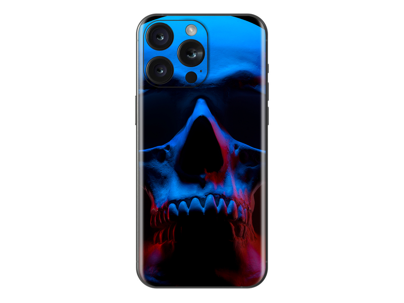 iPhone 15 Pro Max Skull