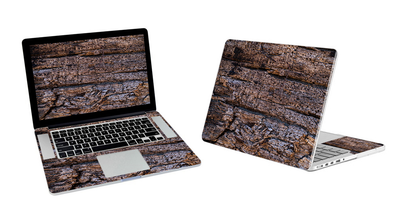 MacBook Pro 17 Wood Grains