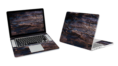 MacBook Pro 17 Wood Grains